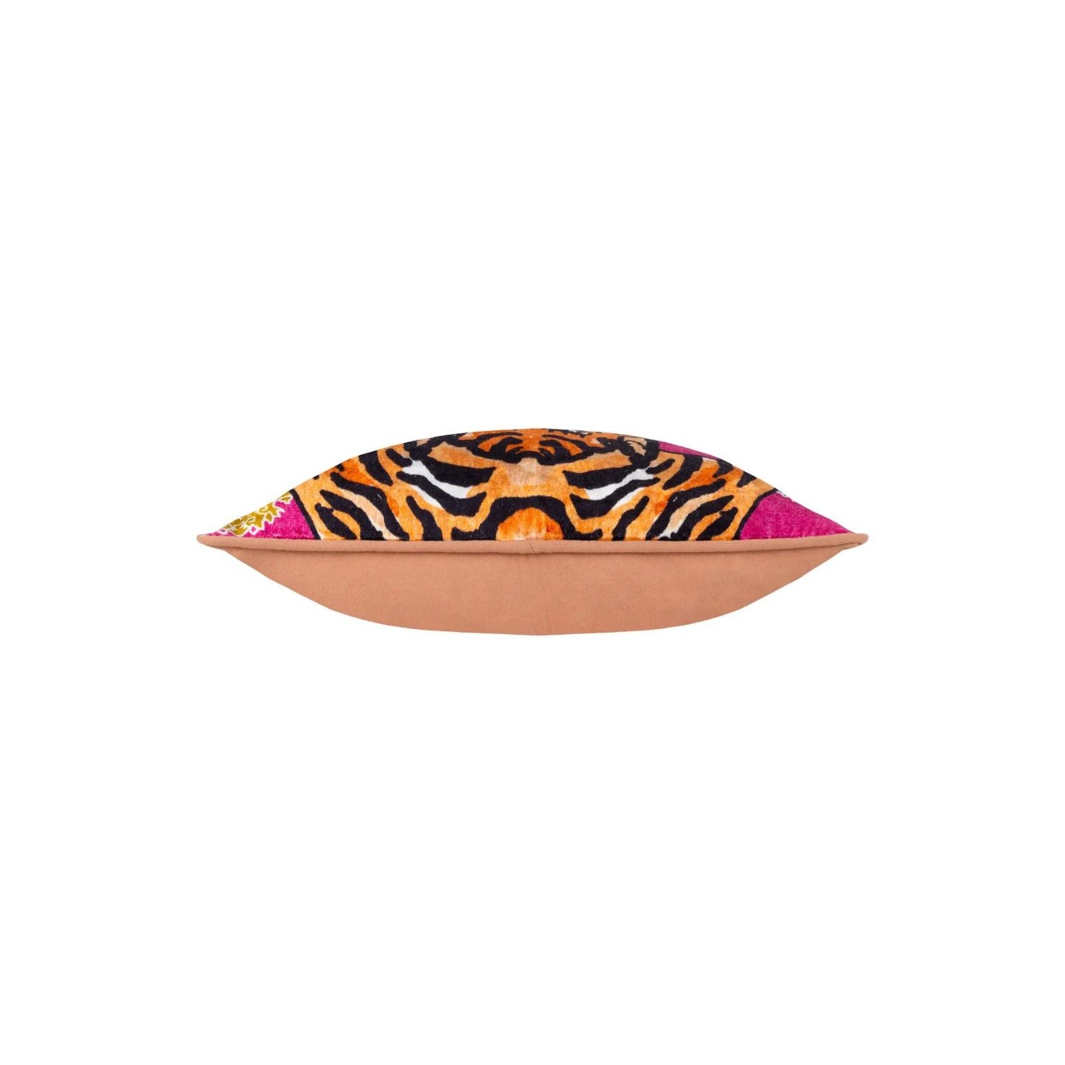 Coussin tigre rose en velours décoration intérieure colorée style rétro