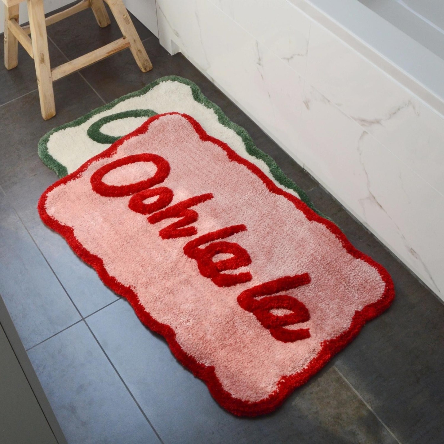 Tapis de bain antidérapant « Ooh La La » - Rose/Rouge