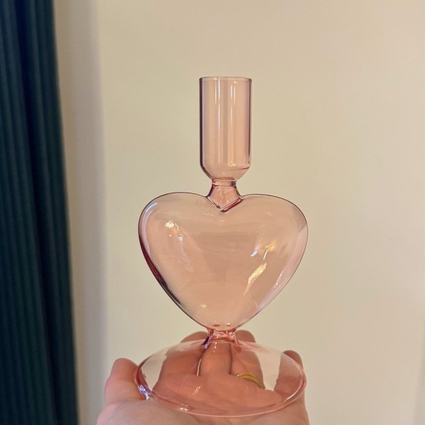 Bougeoir cœur en verre rose