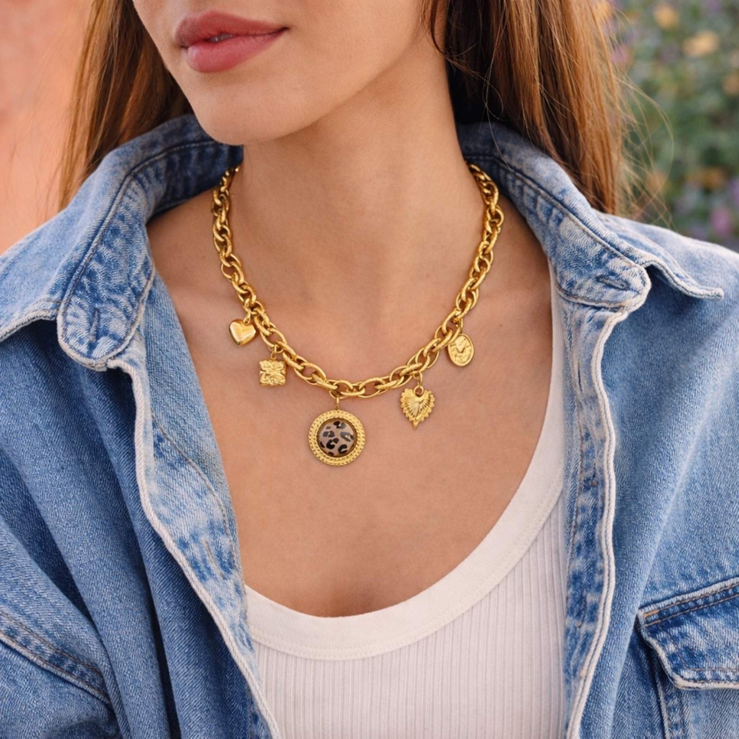 Collier chaîne breloques acier inoxydable doré léopard Arian