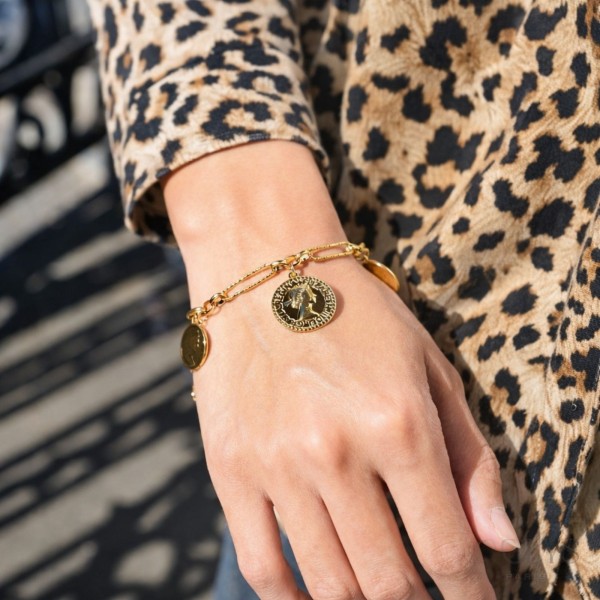 Bracelet chaîne doré médailles Aka