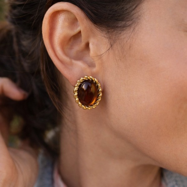 Boucles d’oreilles cabochon ambré doré