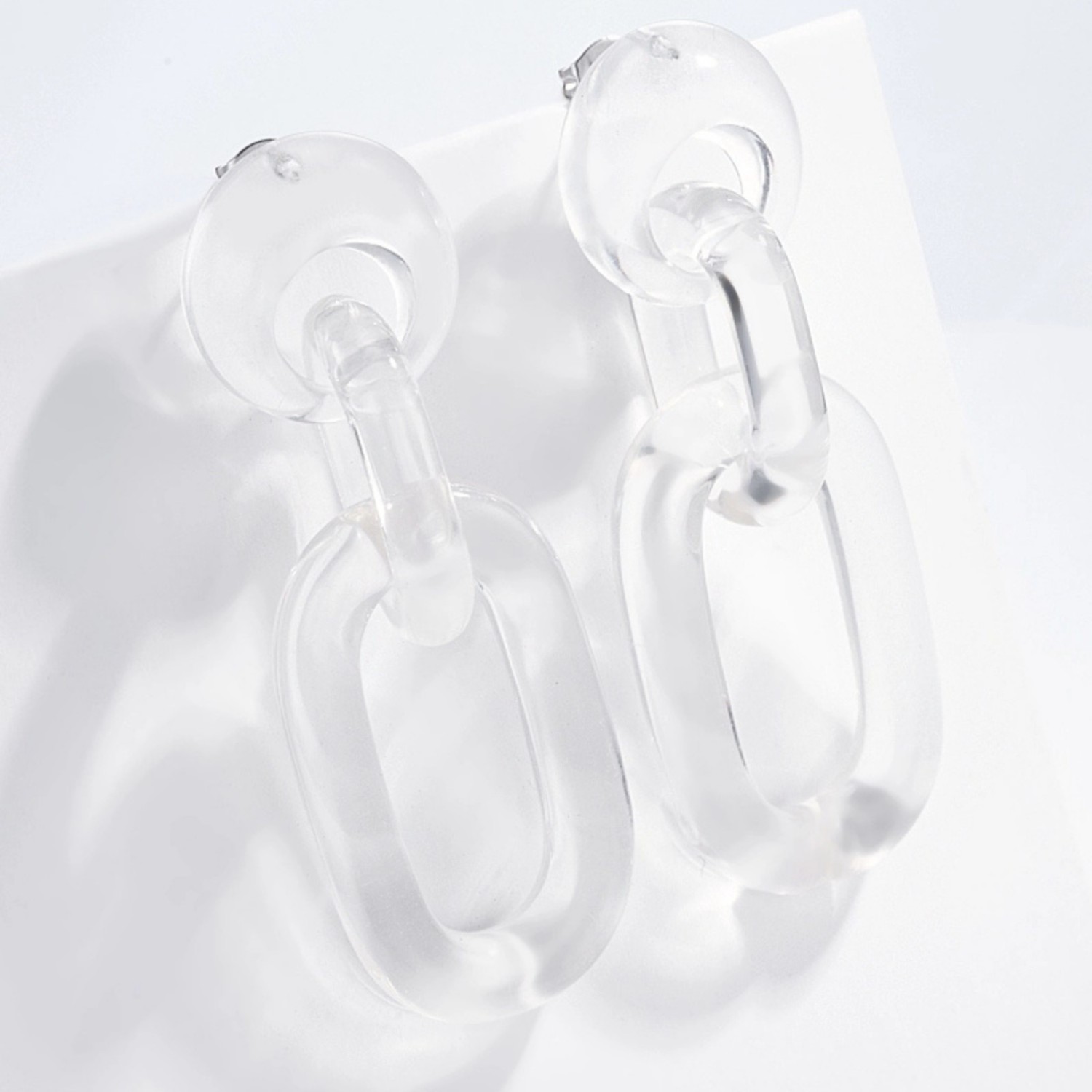 Boucles d’oreilles maillons colorées tendance | Chère Colette