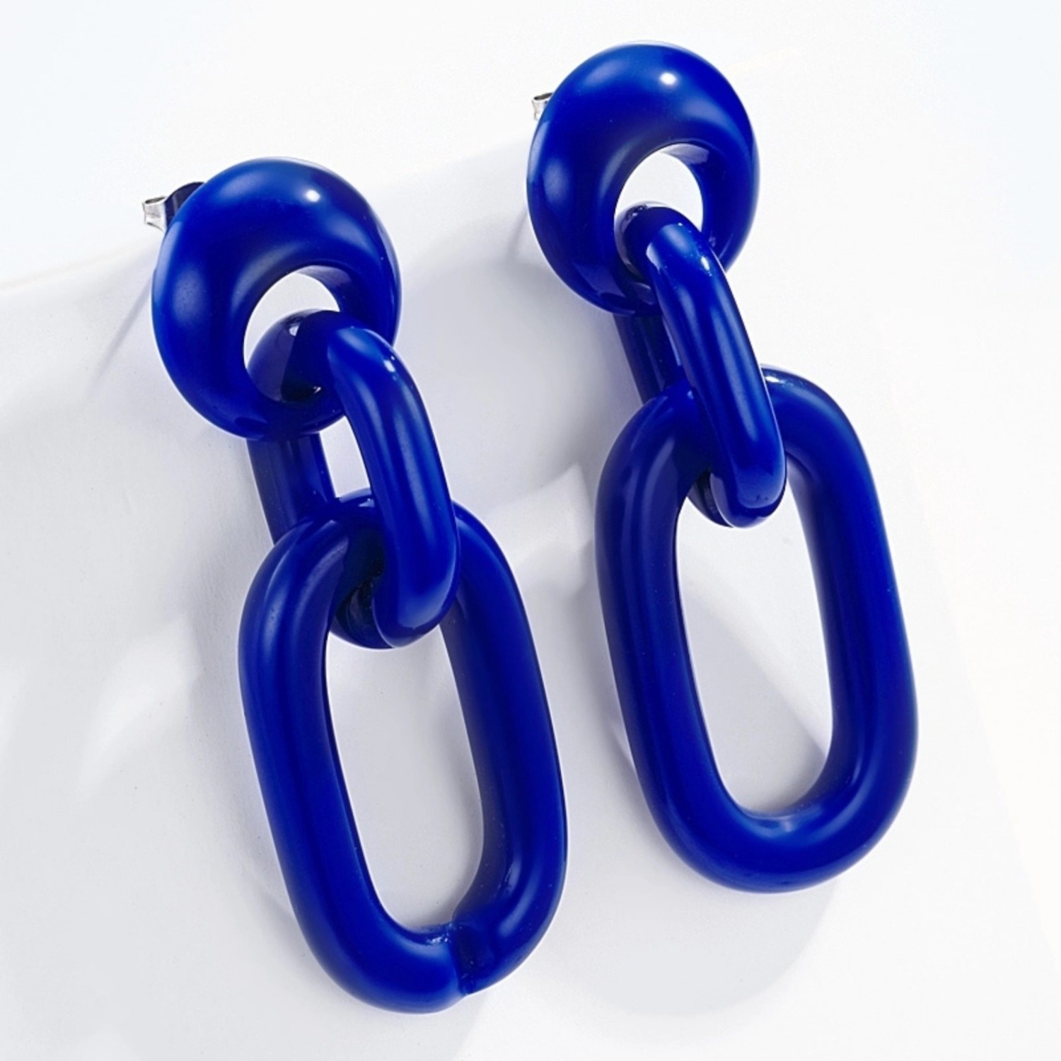 Boucles d’oreilles maillons colorées tendance | Chère Colette