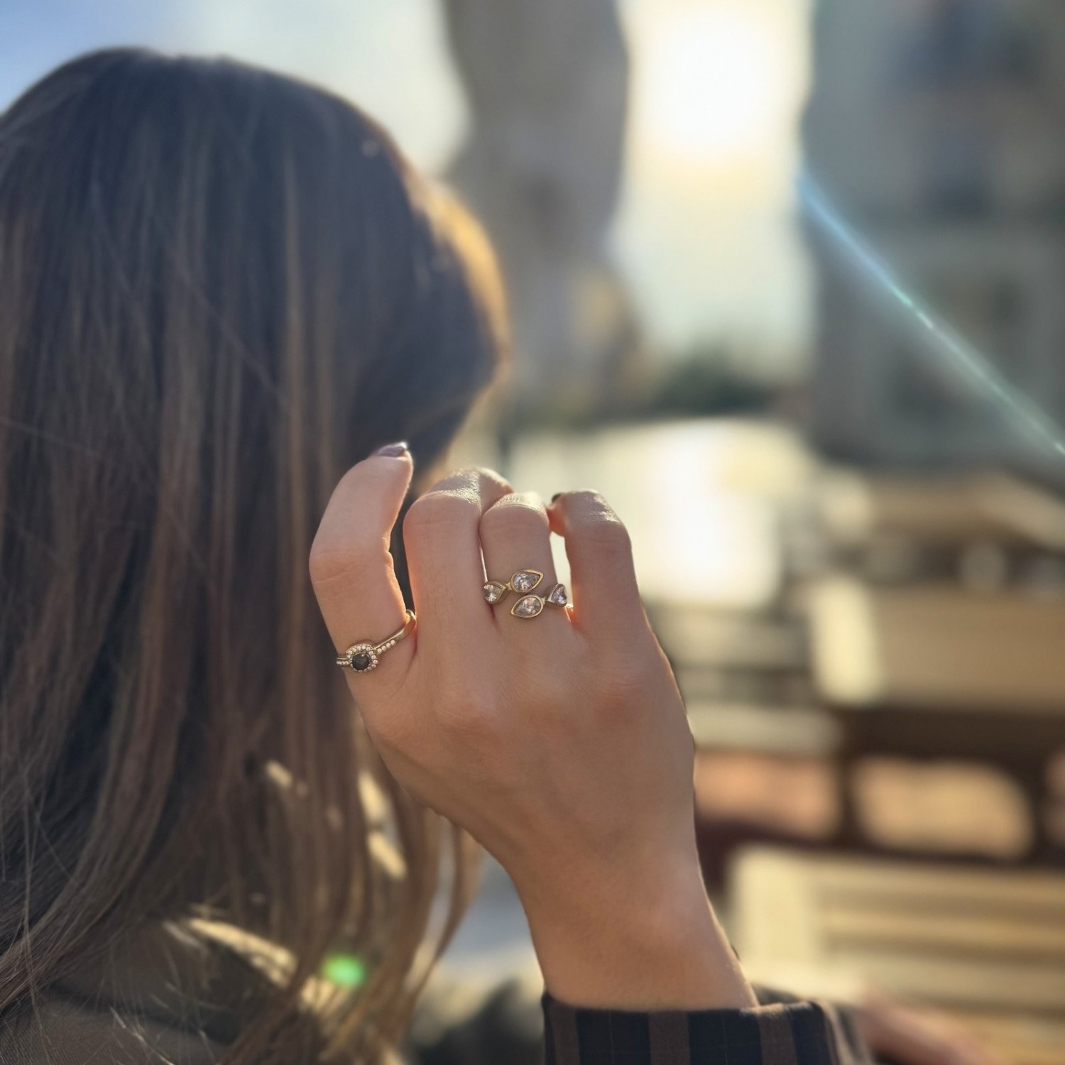 Bague strass marron halo dorée