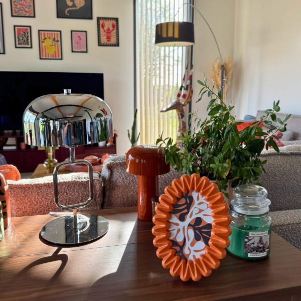 Cadre photo ovale ondulé orange