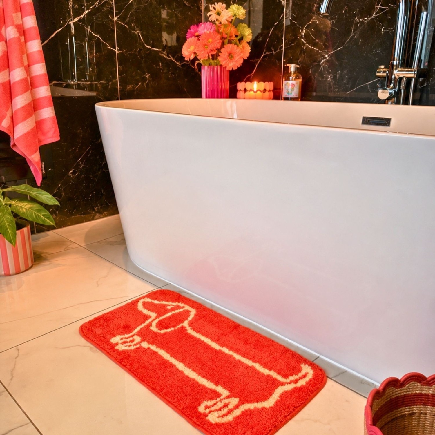 Tapis de bain teckel orange